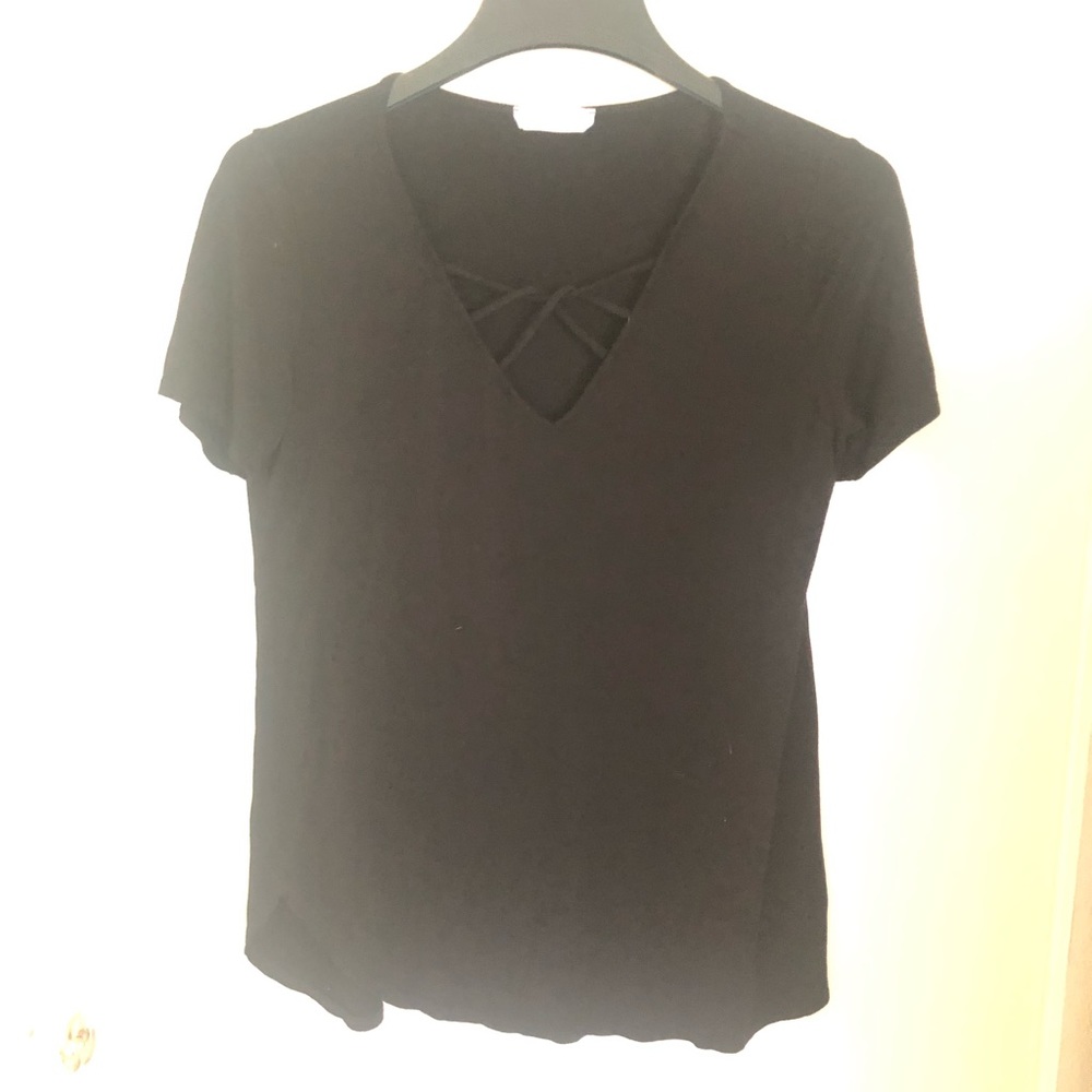 A.Gain sexy strappy tee shirt. New, large